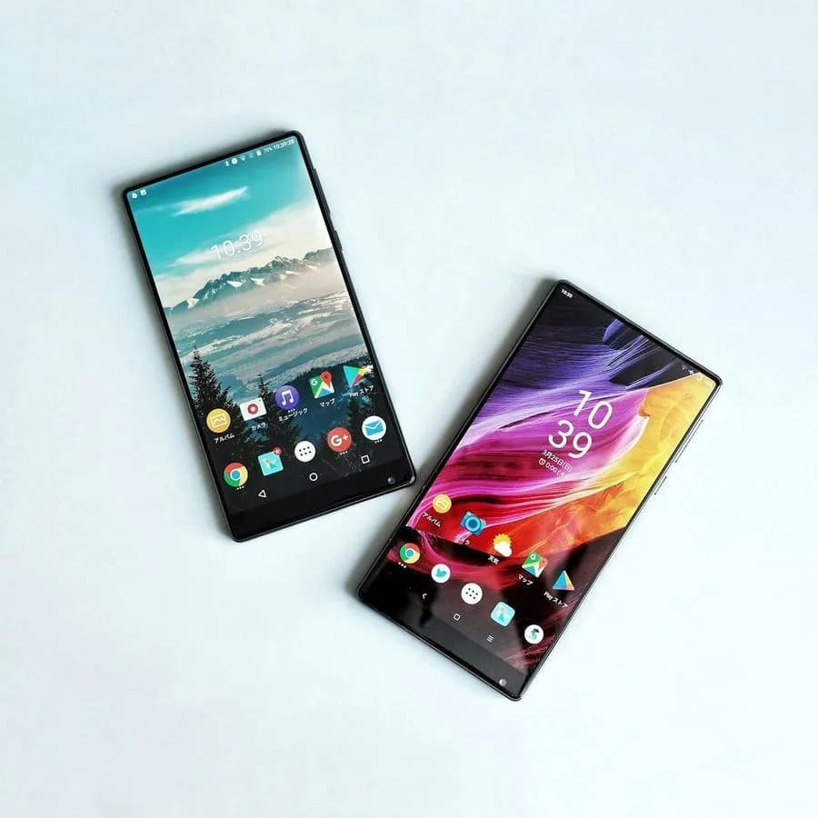 Phones & Tablets